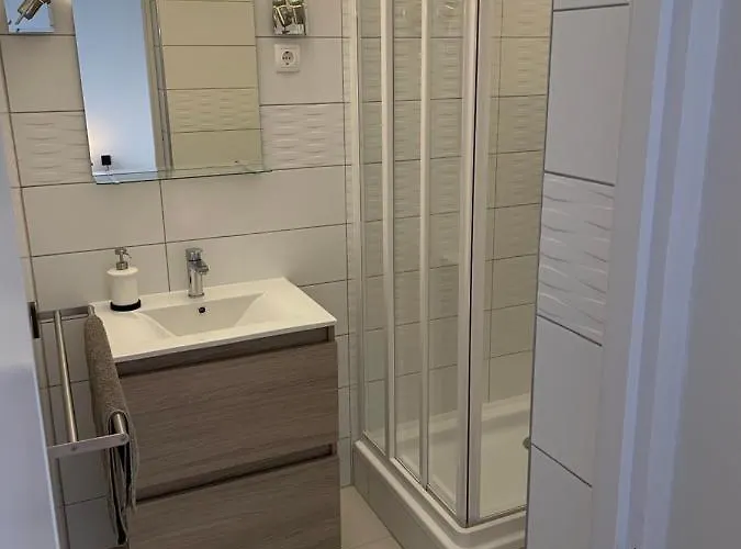 Pingvin Cukraszda Felso Szint Balatonmáriafürdő